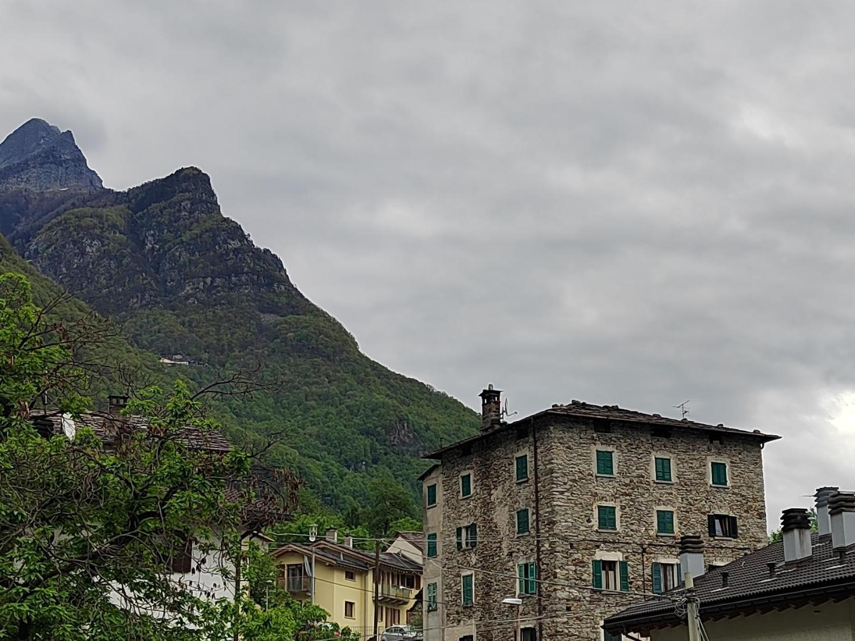 Casa Maghin , Appartamento Con Vista Prosto di Piuro Екстер'єр фото